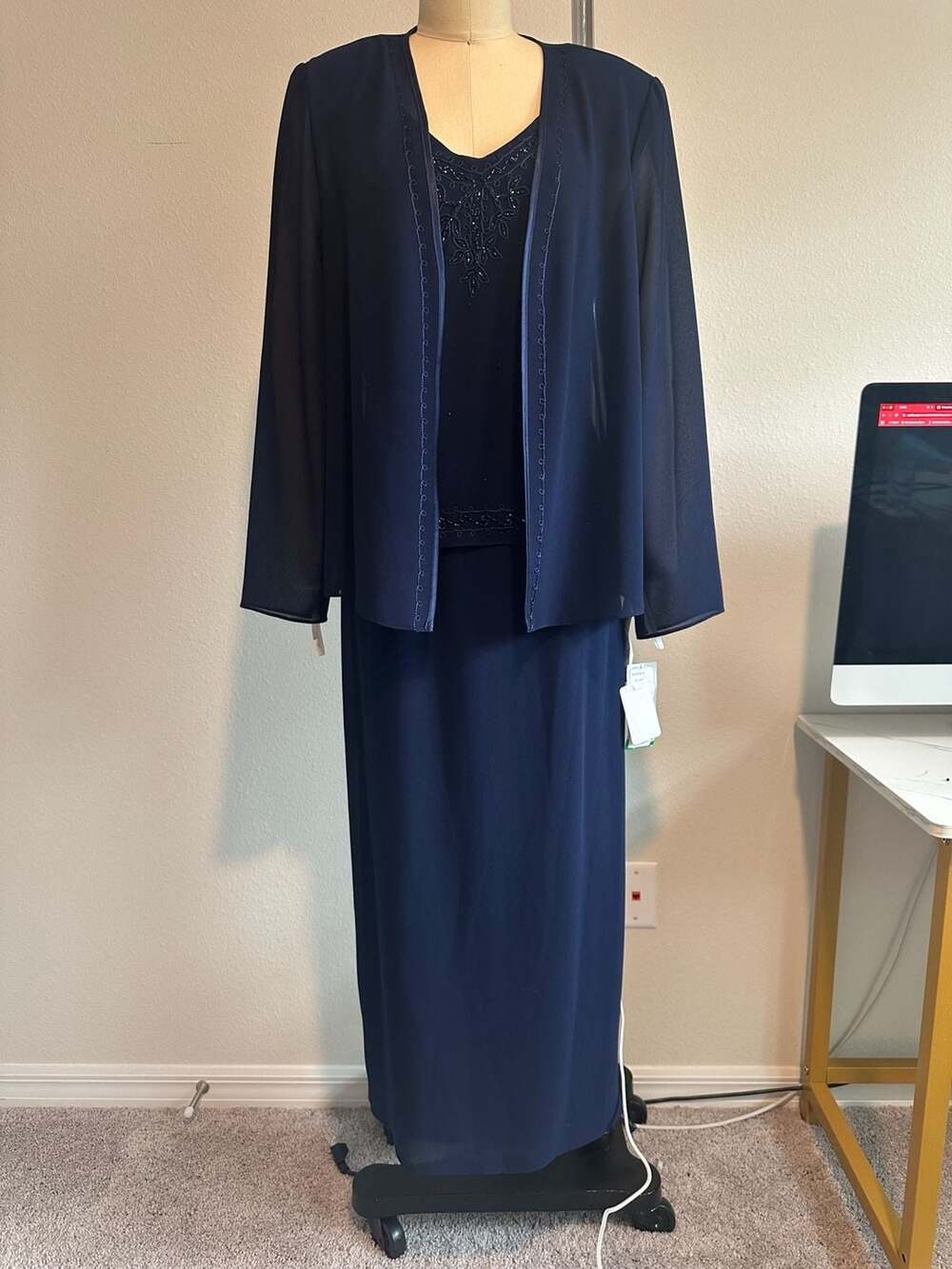 Women's R&M Richards Beaded Godet Jacket & Dress Set, - Picture 3 of 9